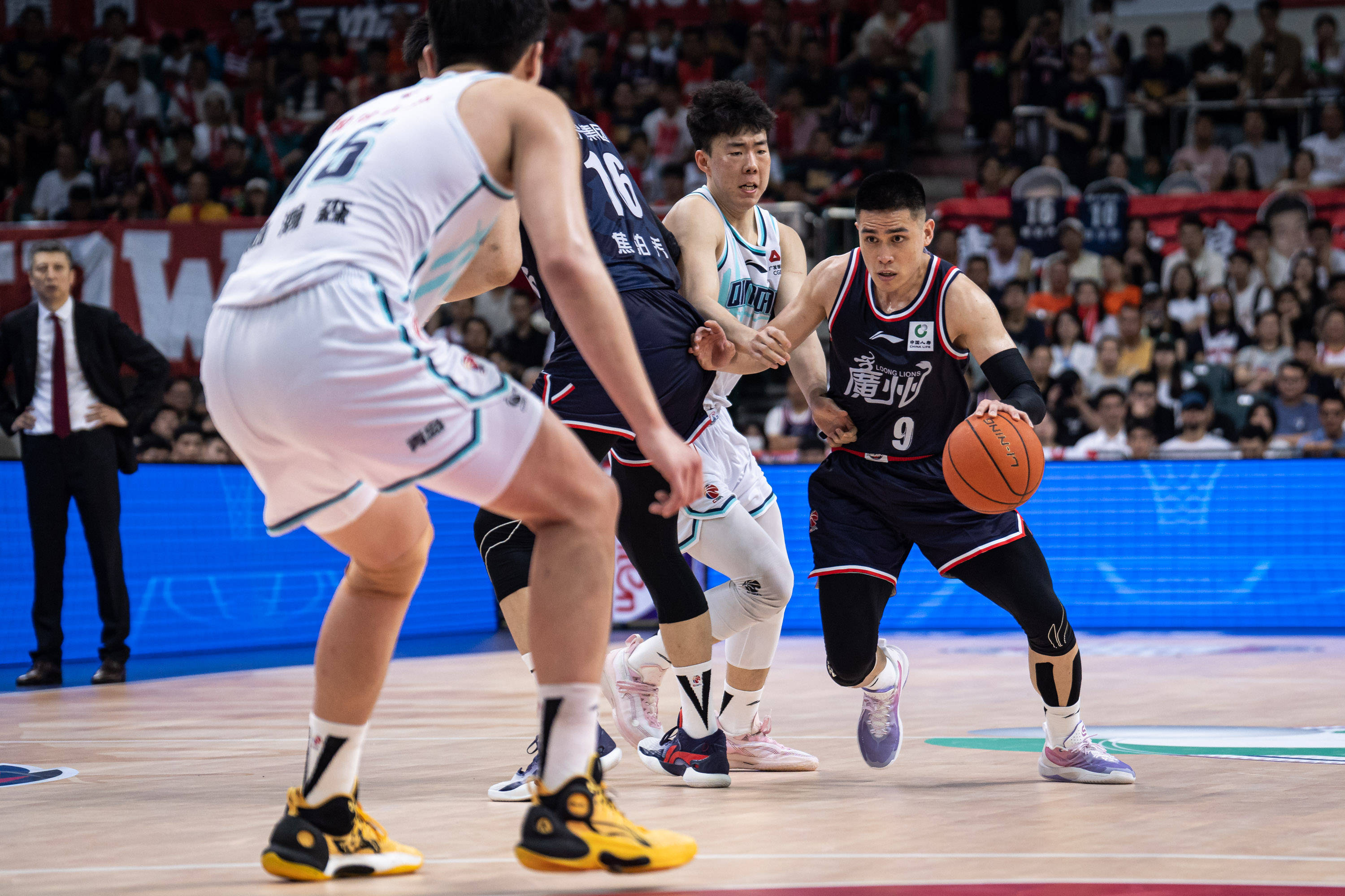 管理层的选 管理层的选