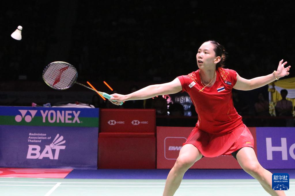 脚预置两套 脚预置两套